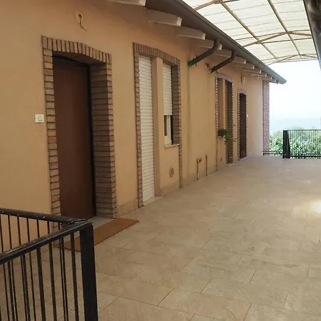 Comodo A Apartment